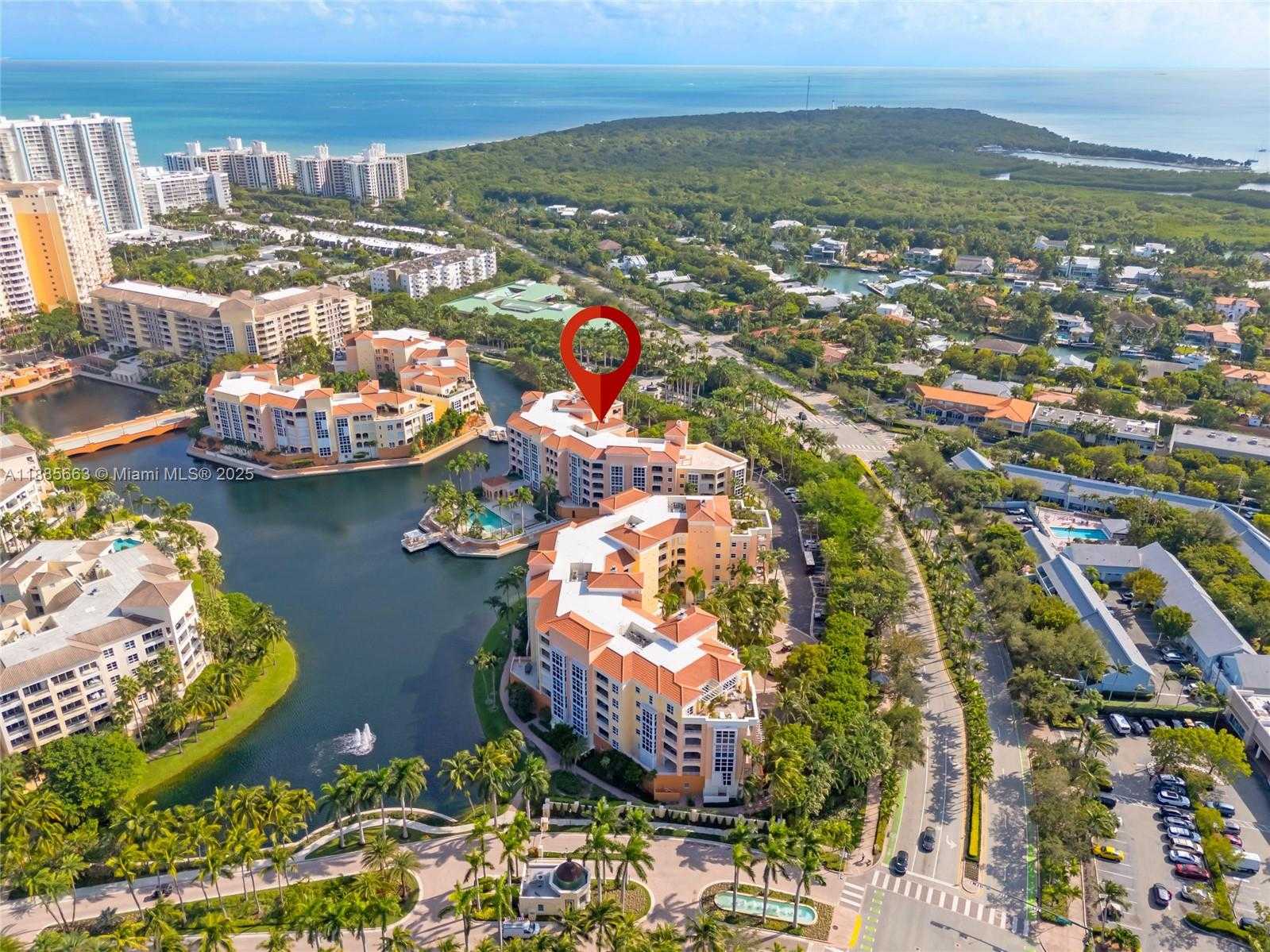 Small Image of 737 CRANDON BLVD #PH-1, Key Biscayne Number 44