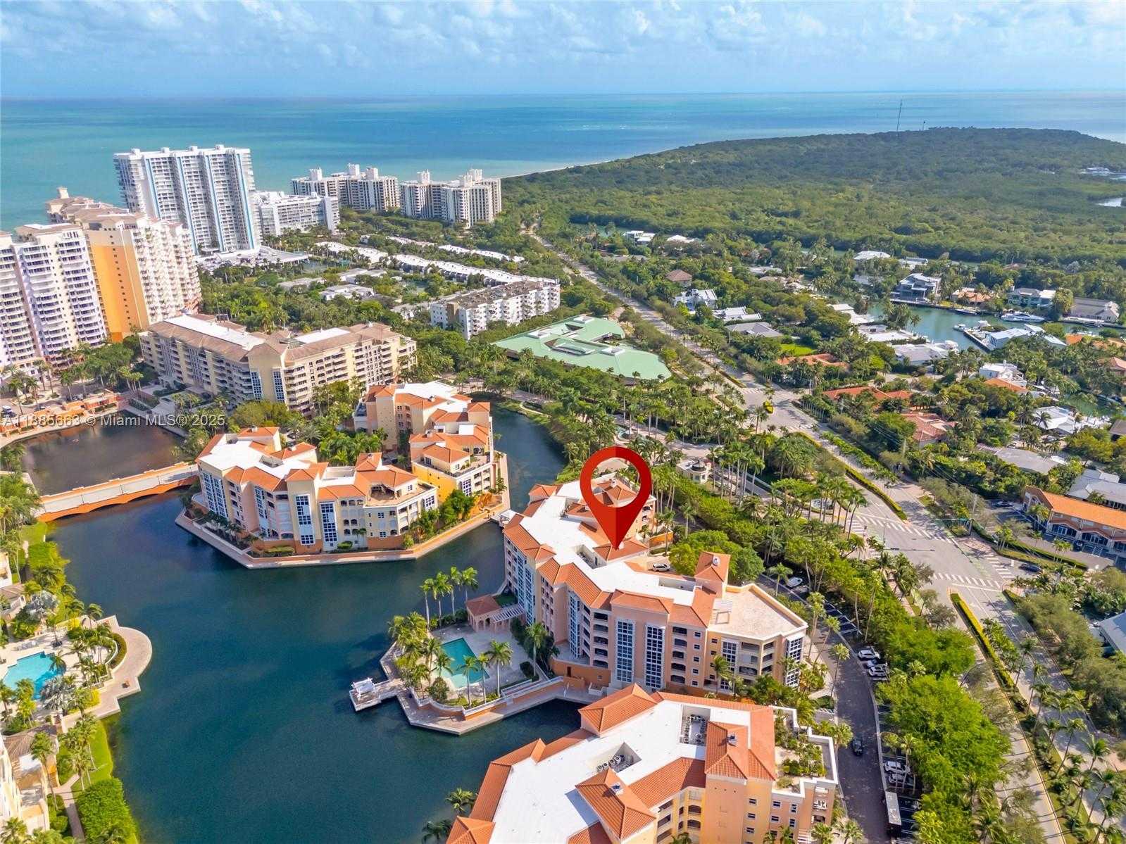 Small Image of 737 CRANDON BLVD #PH-1, Key Biscayne Number 45