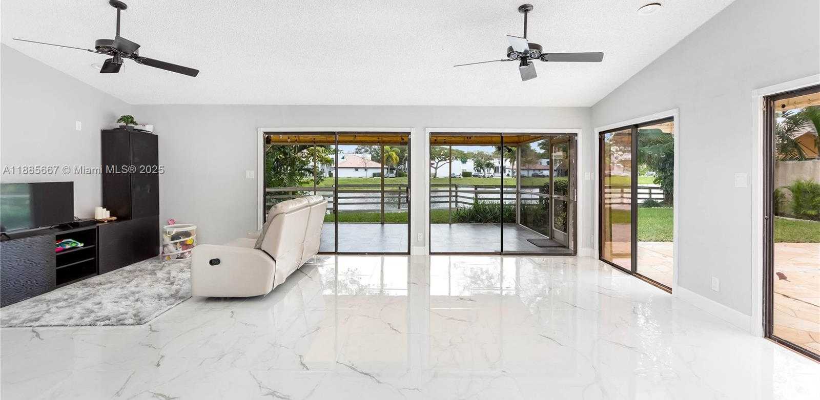 Small Image of 470 NORTH WEST 38TH AVE, Deerfield Beach Number 5