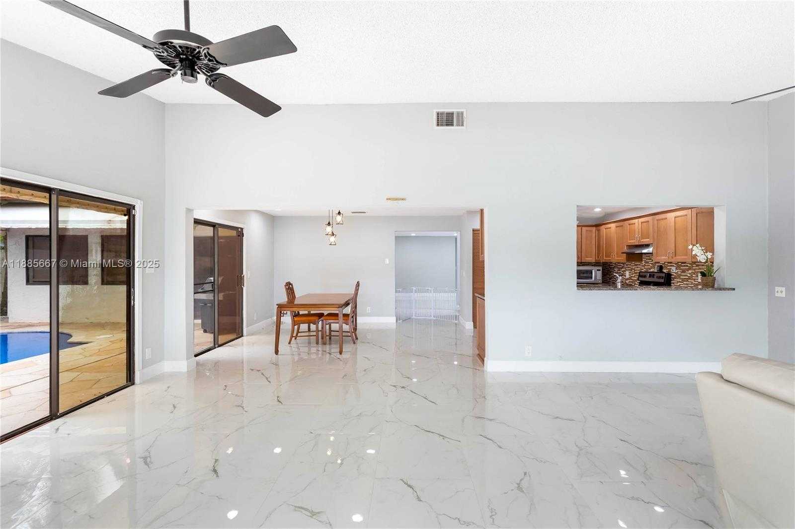 Small Image of 470 NORTH WEST 38TH AVE, Deerfield Beach Number 6
