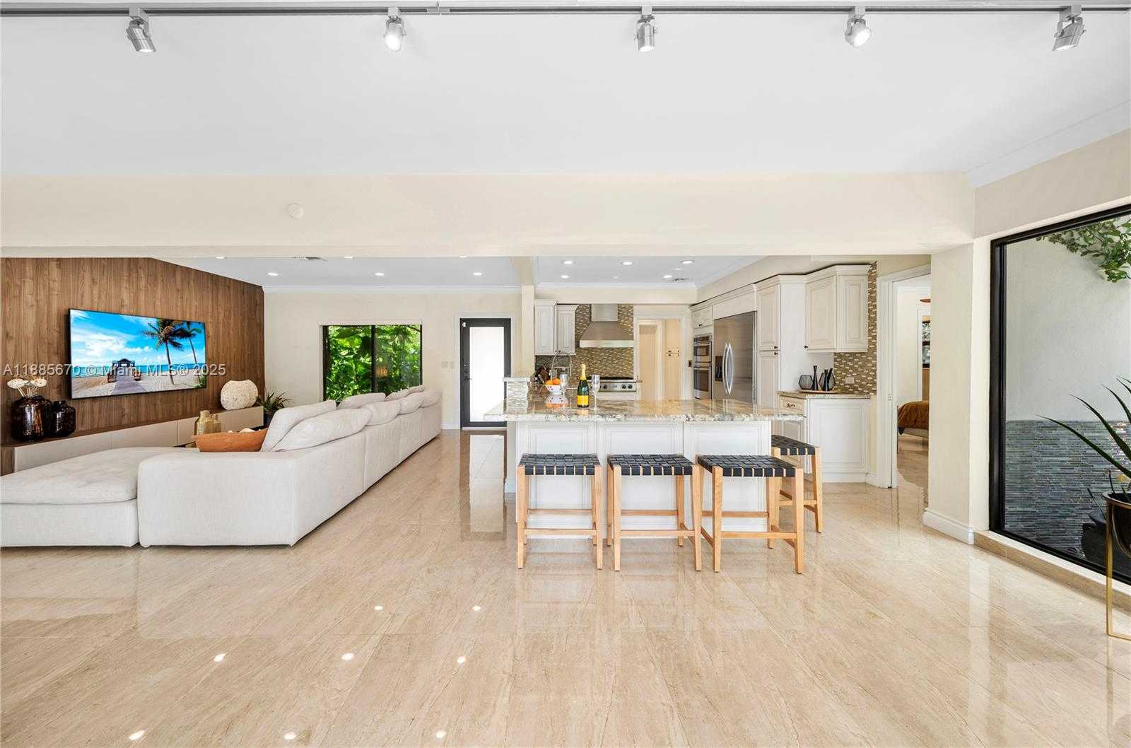 Small Image of 1160 NORTH EAST 91ST ST, Miami Number 10