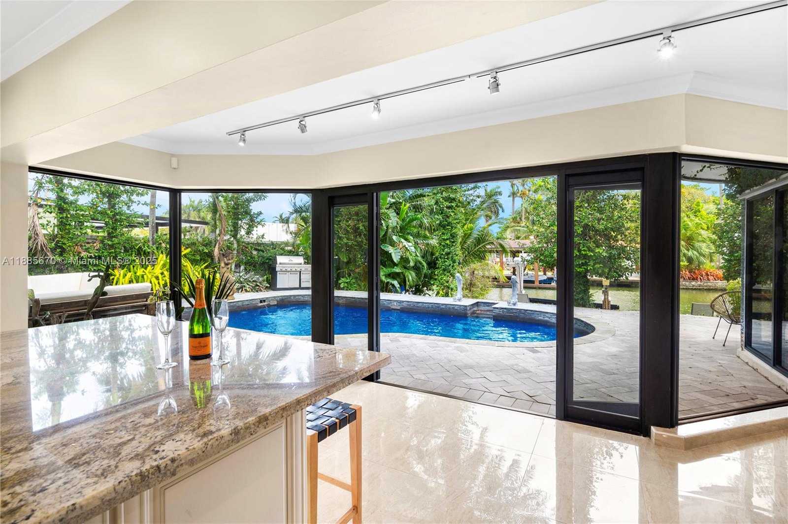 Small Image of 1160 NORTH EAST 91ST ST, Miami Number 13
