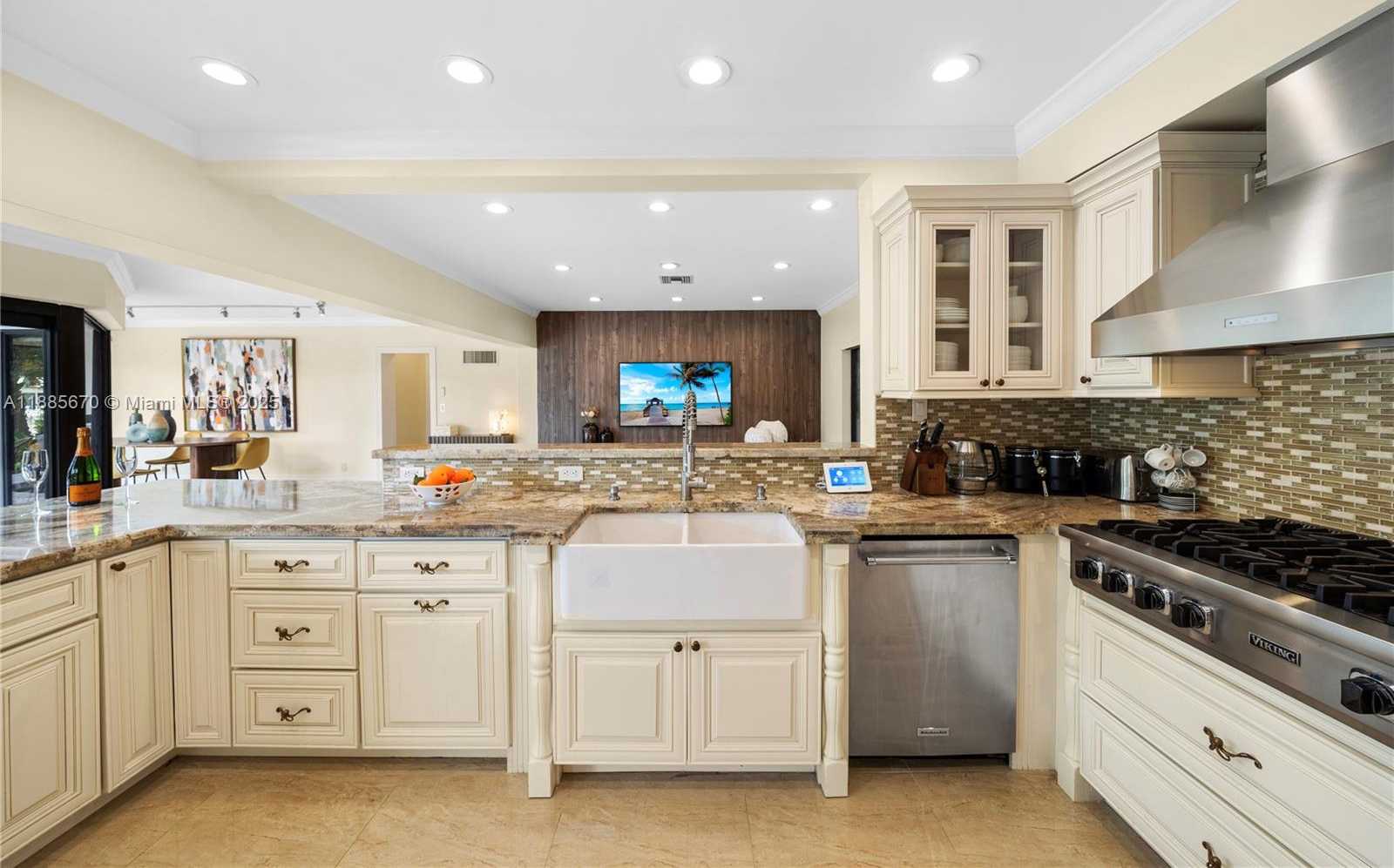 Small Image of 1160 NORTH EAST 91ST ST, Miami Number 23