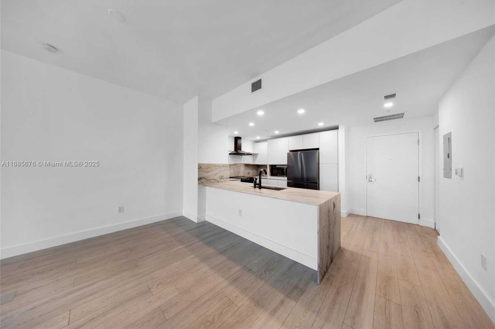 Small Image of 7901 HISPANOLA AVE #2007, North Bay Village Number 12