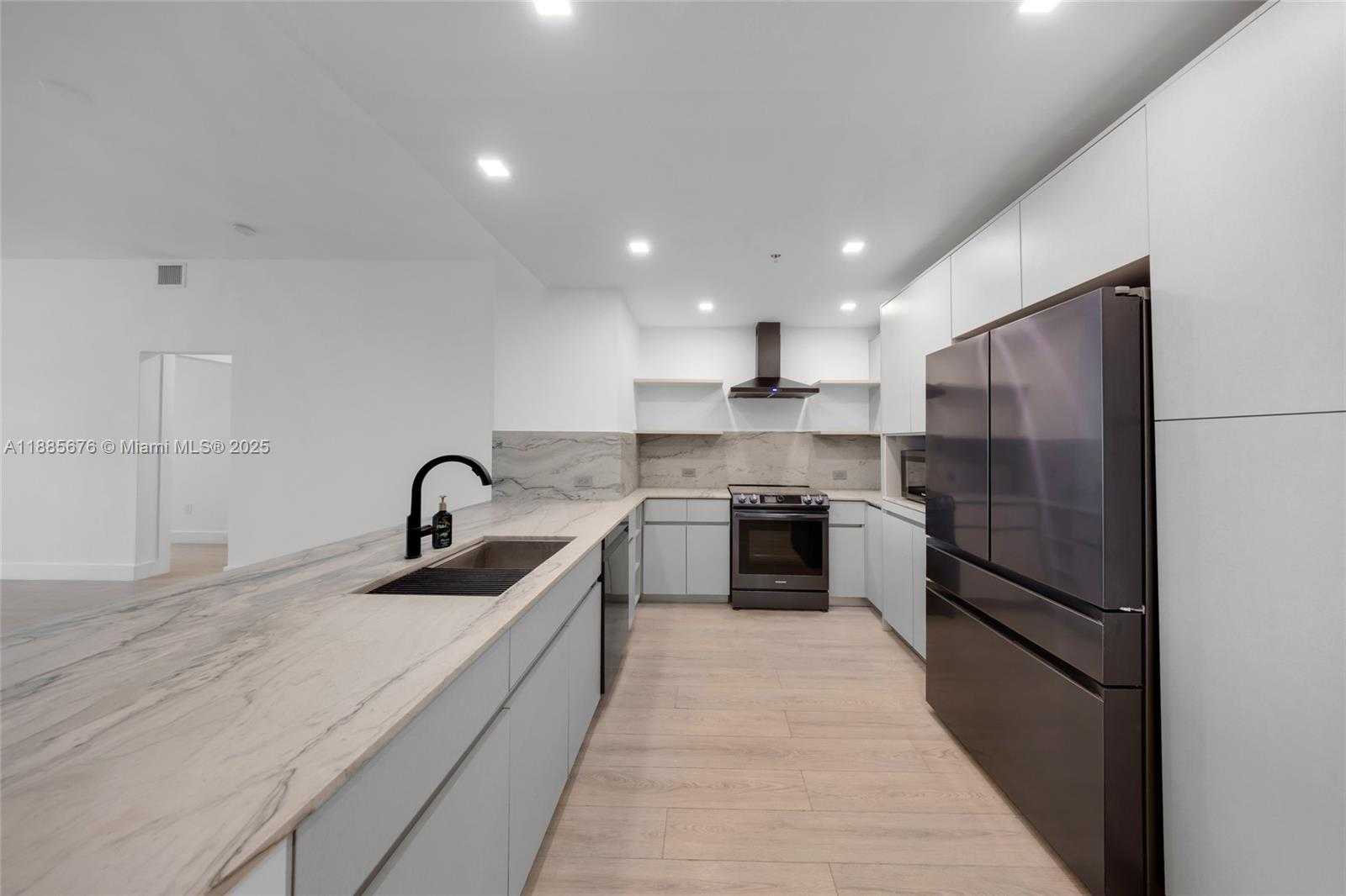 Small Image of 7901 HISPANOLA AVE #2007, North Bay Village Number 15