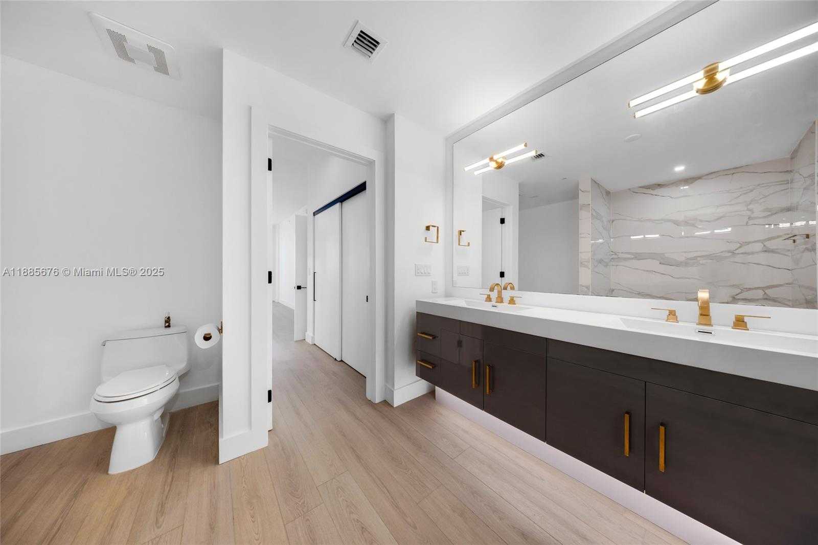 Small Image of 7901 HISPANOLA AVE #2007, North Bay Village Number 37
