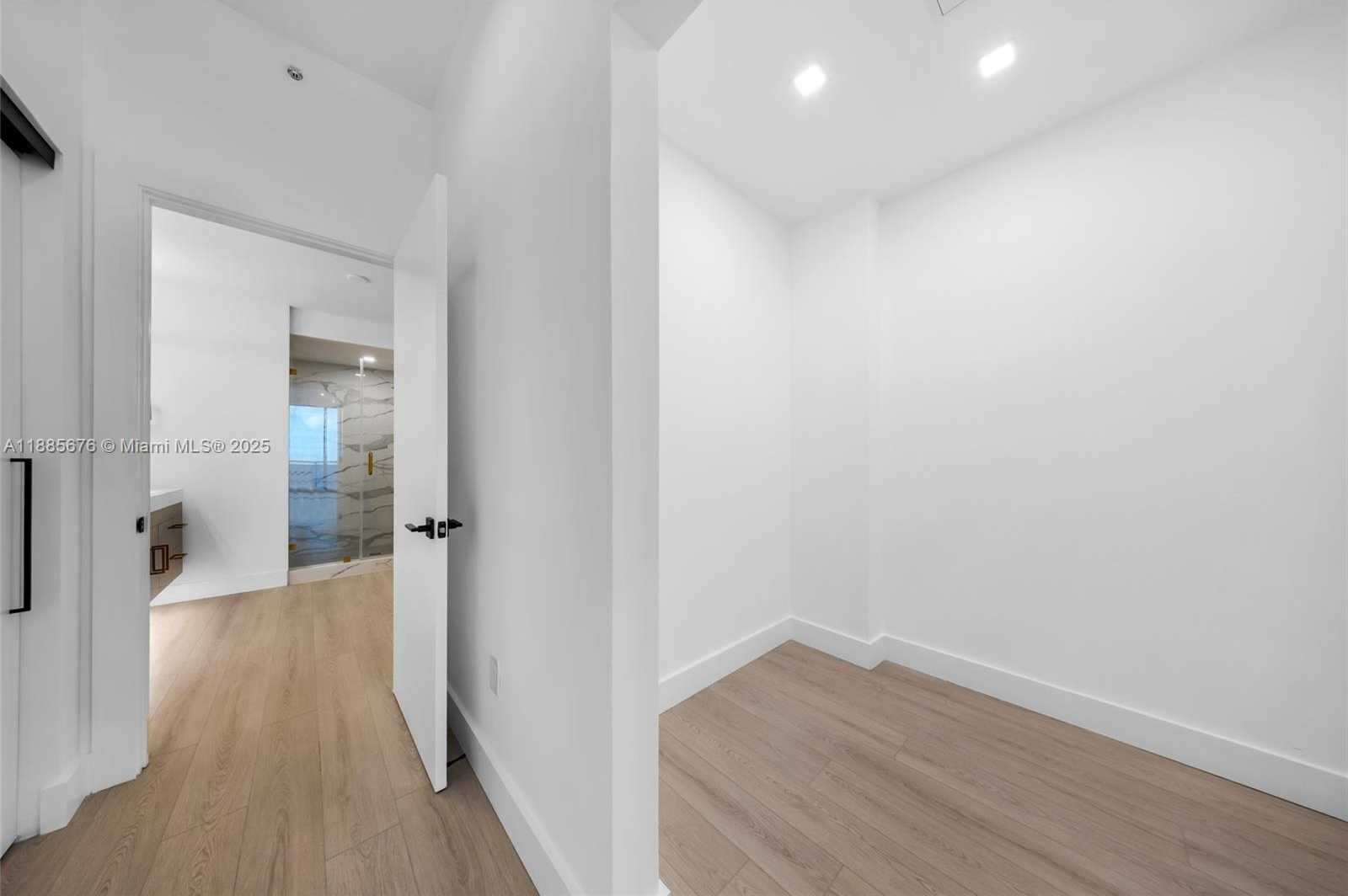 Small Image of 7901 HISPANOLA AVE #2007, North Bay Village Number 43