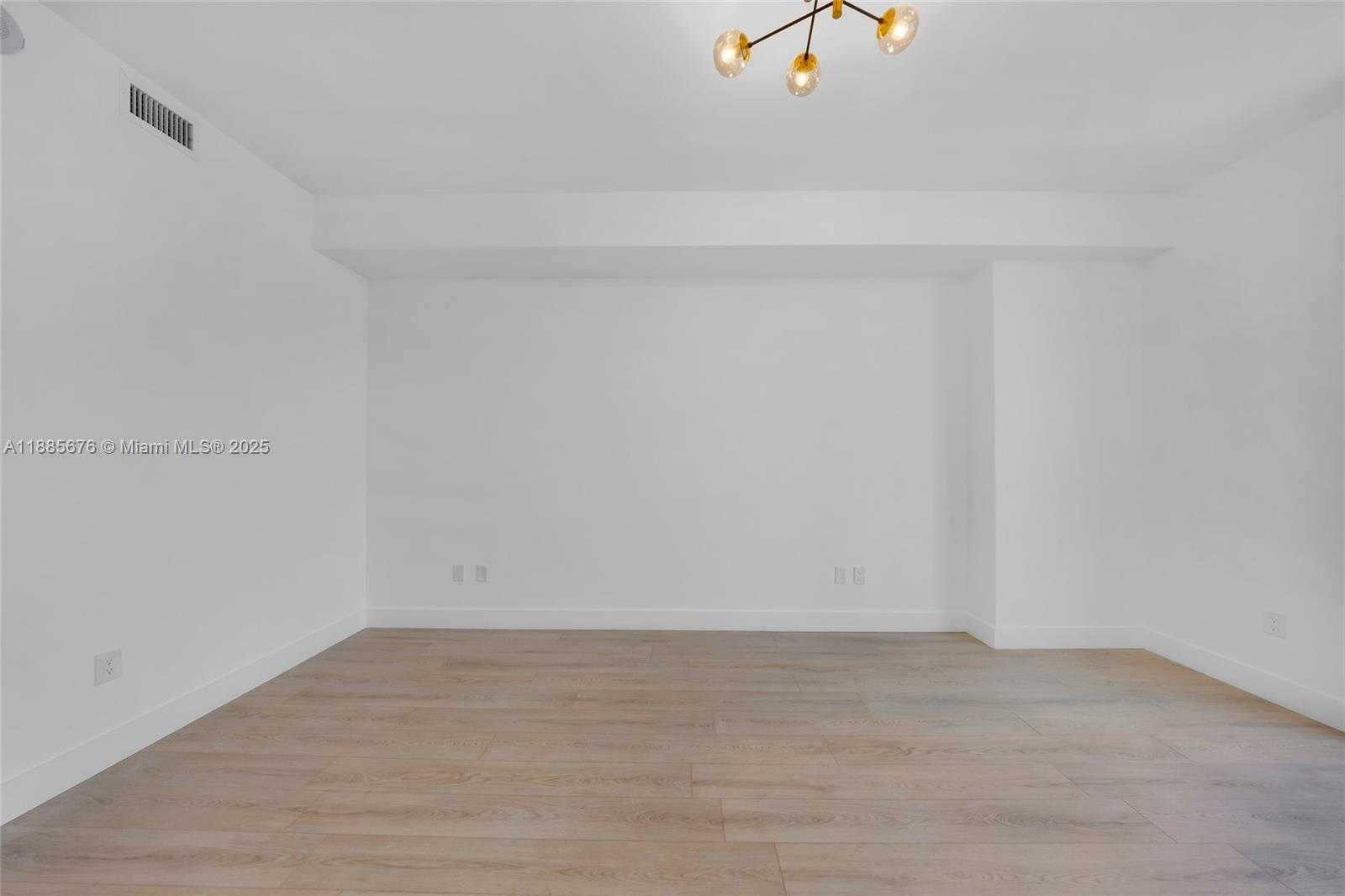 Small Image of 7901 HISPANOLA AVE #2007, North Bay Village Number 44