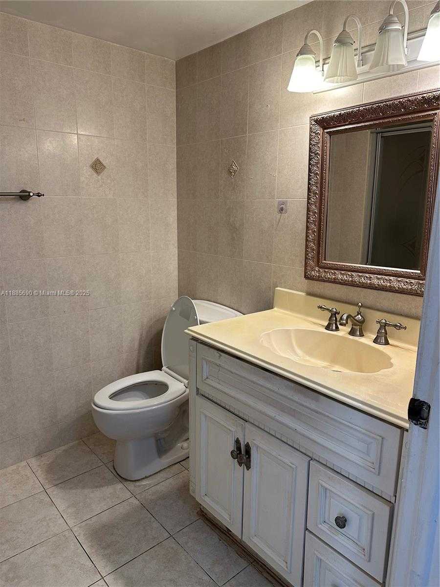 Small Image of 10245 NORTH WEST 9TH ST CIR #111-9, Miami Number 13