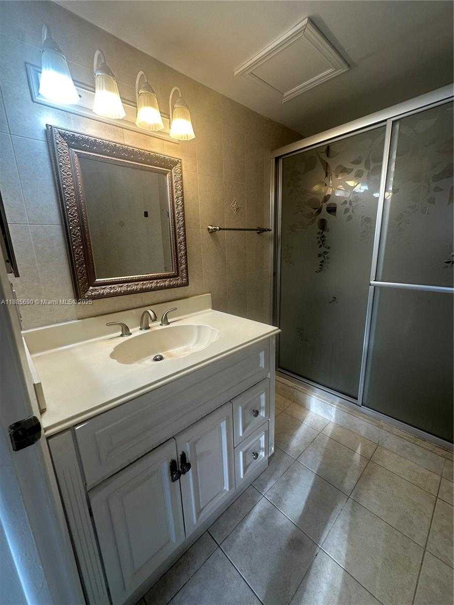 Small Image of 10245 NORTH WEST 9TH ST CIR #111-9, Miami Number 14