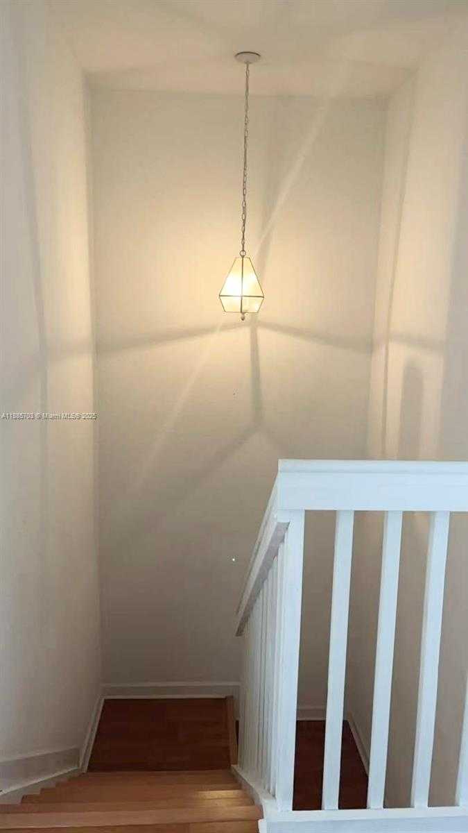 Small Image of 12842 SOUTH WEST 135TH ST #12842, Miami Number 11