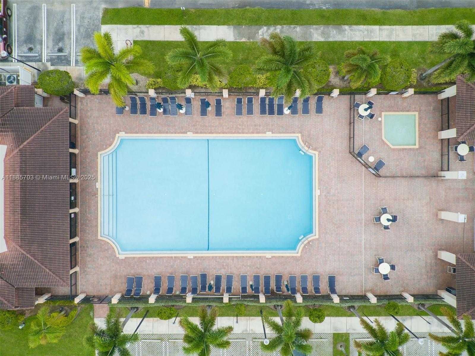 Small Image of 12842 SOUTH WEST 135TH ST #12842, Miami Number 23