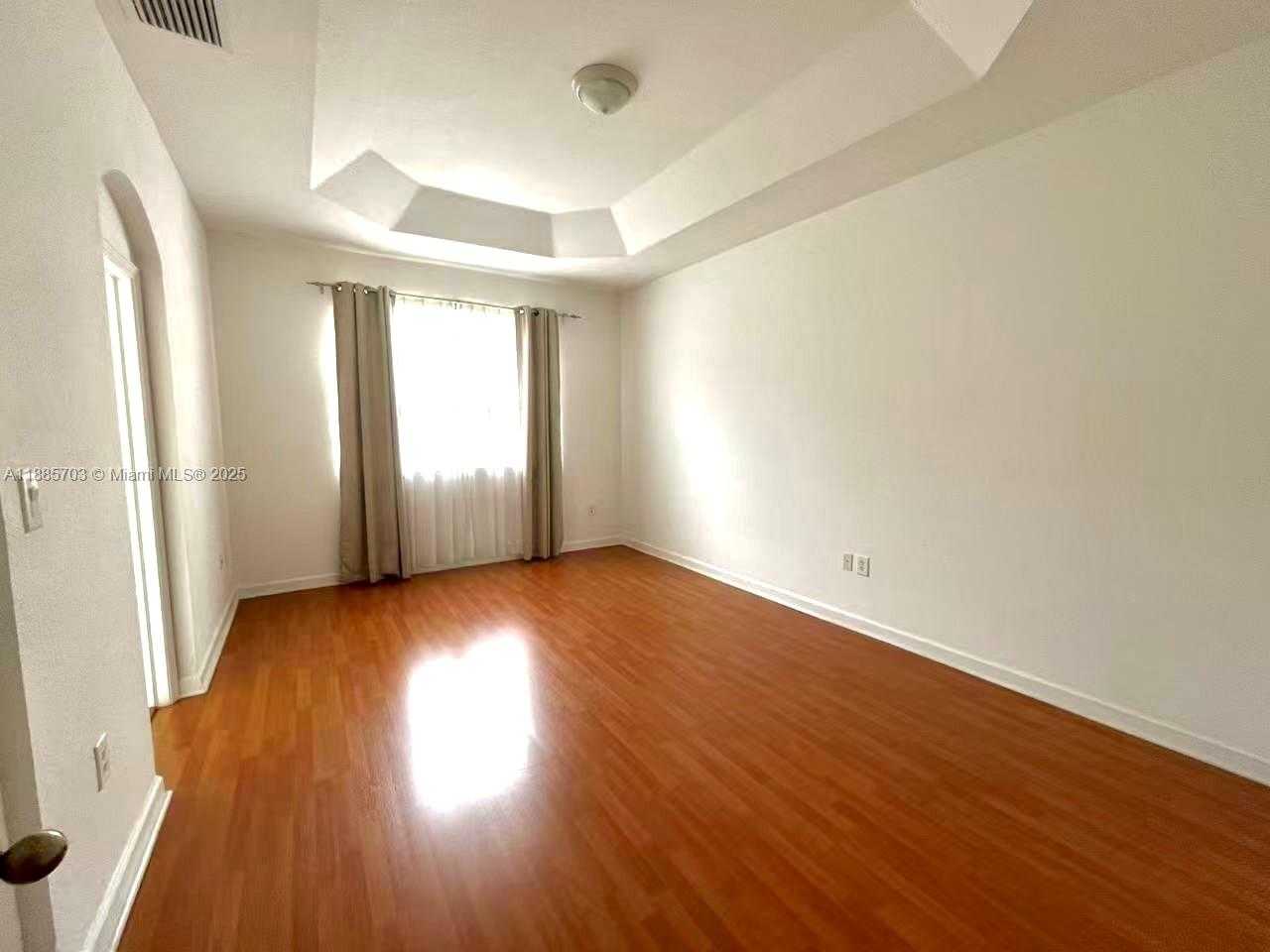 Small Image of 12842 SOUTH WEST 135TH ST #12842, Miami Number 5