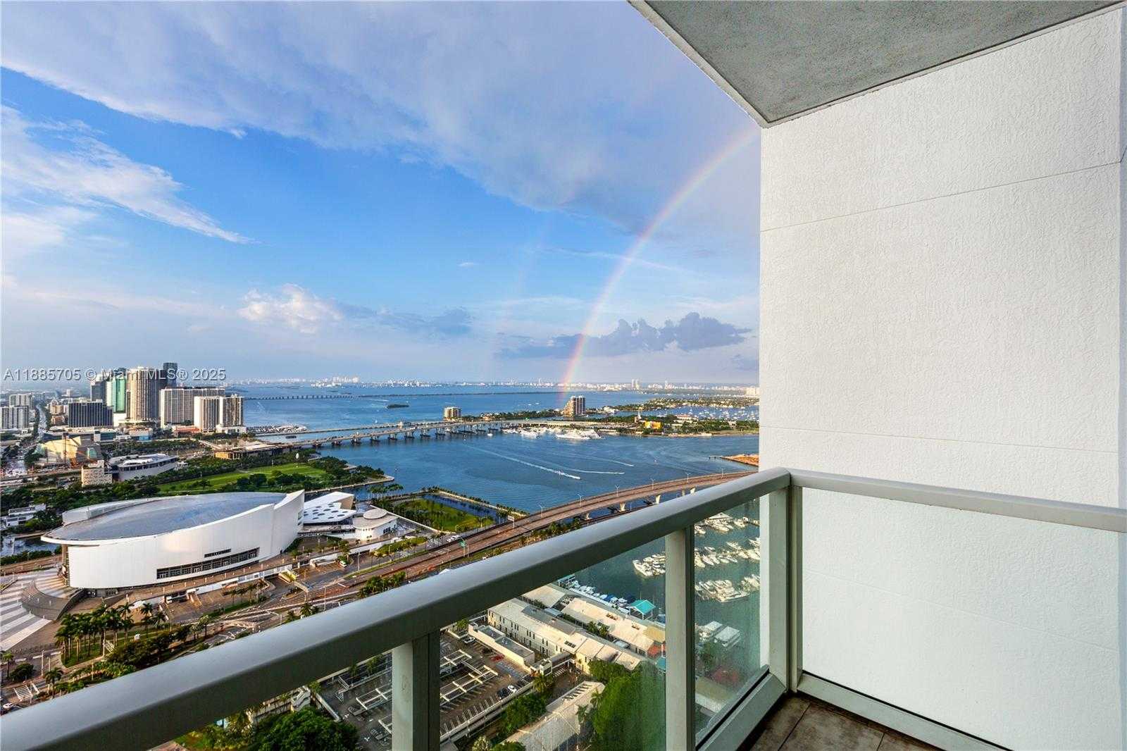 Small Image of 244 BISCAYNE BLVD #4604, Miami Number 19