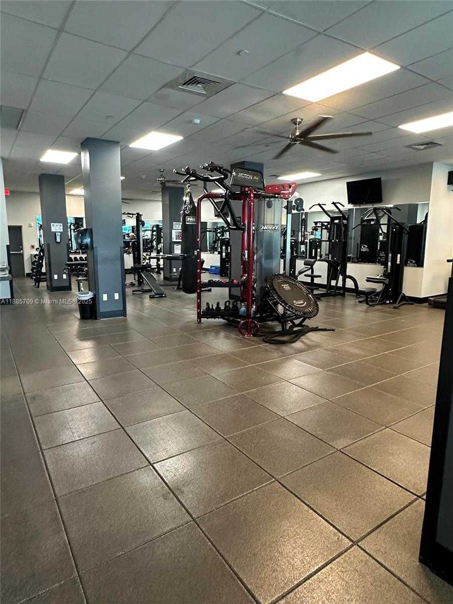 Small Image of 2501 SOUTH OCEAN DR #535, Hollywood Number 11