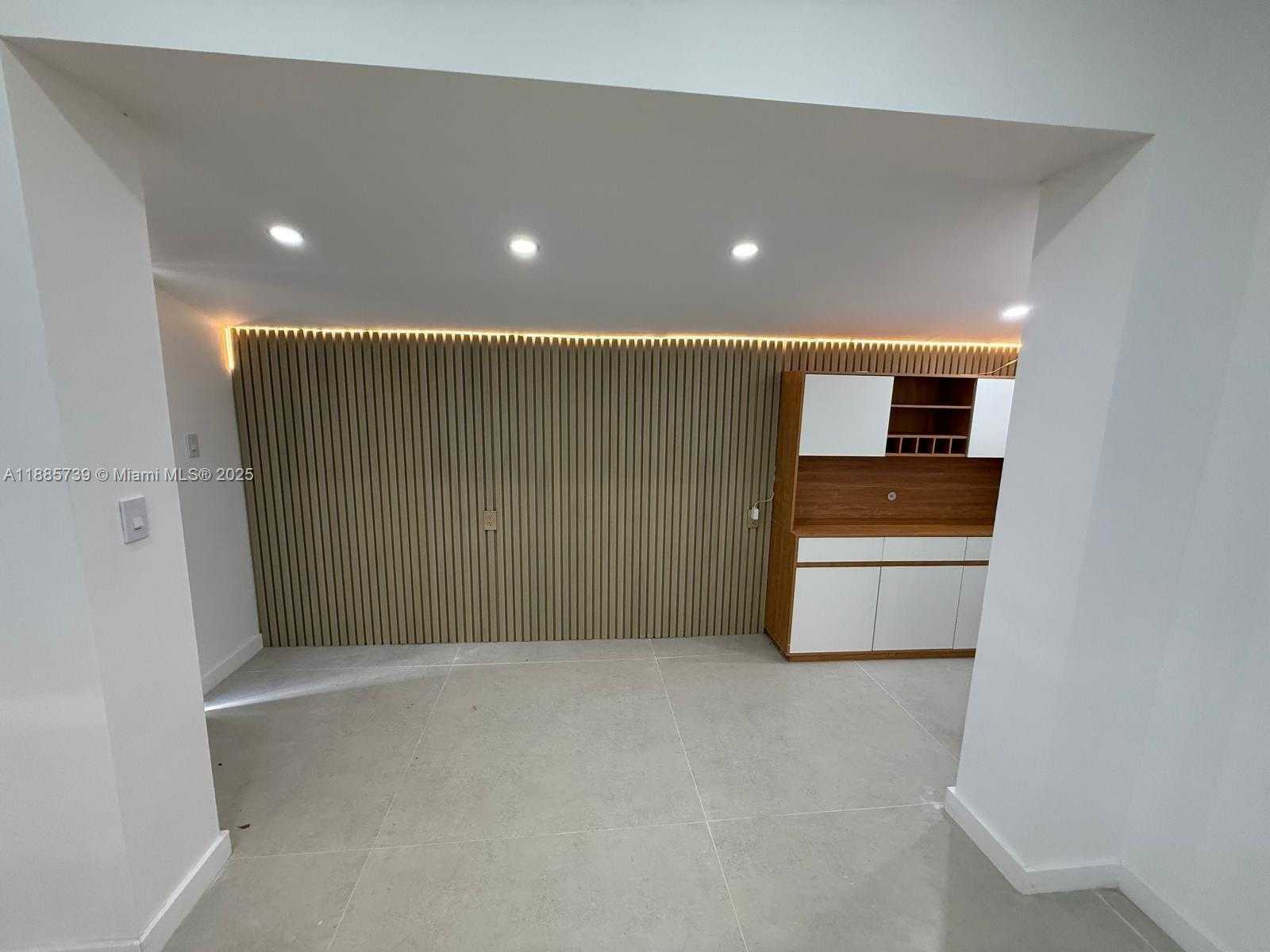 Small Image of 401 NORTH WEST 131ST ST #401, North Miami Number 10