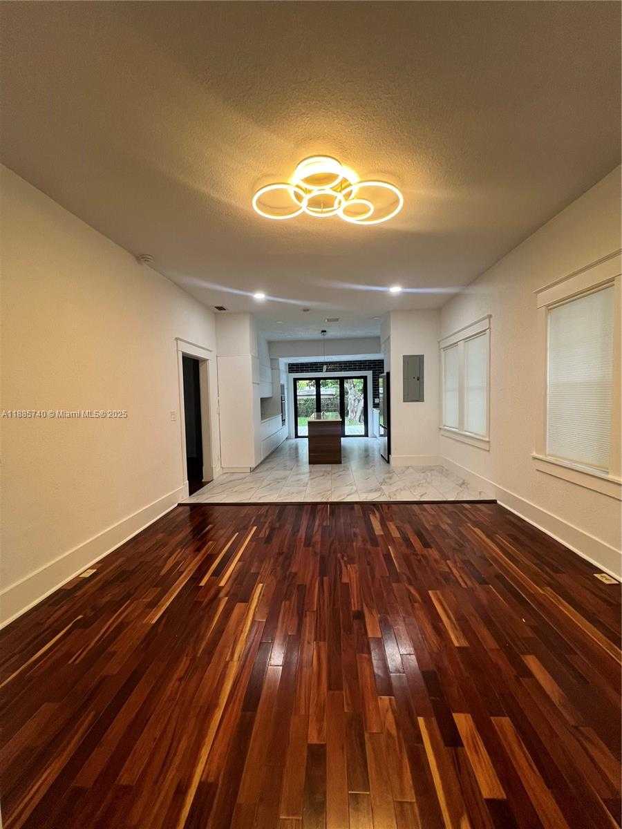 Small Image of 130 SOUTH WEST 1ST AVE #130, Hallandale Beach Number 13