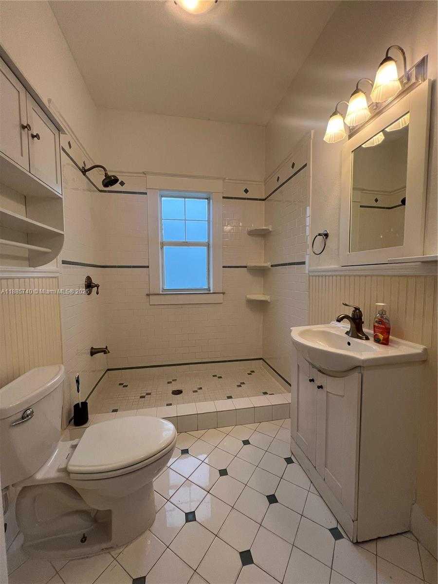 Small Image of 130 SOUTH WEST 1ST AVE #130, Hallandale Beach Number 20