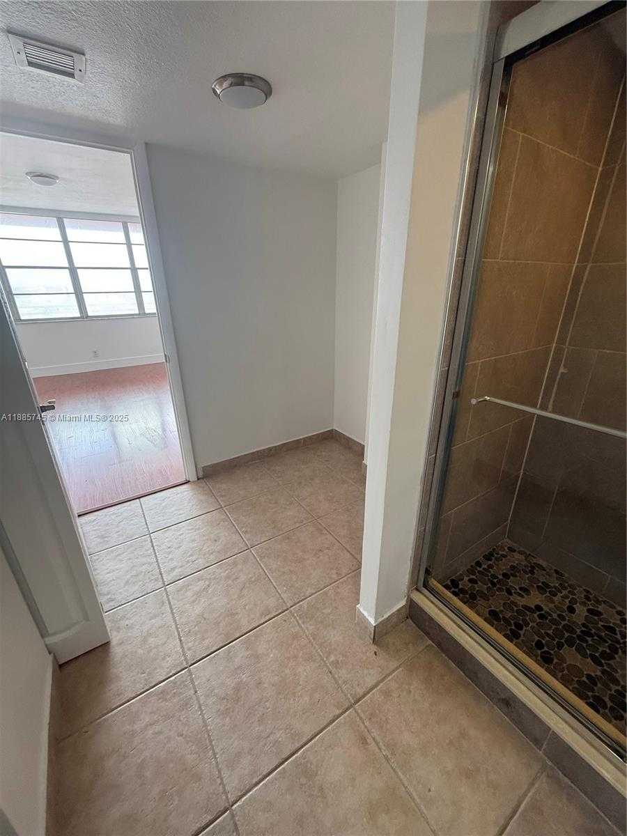 Small Image of 2025 NORTH EAST 164TH ST #712, North Miami Beach Number 10