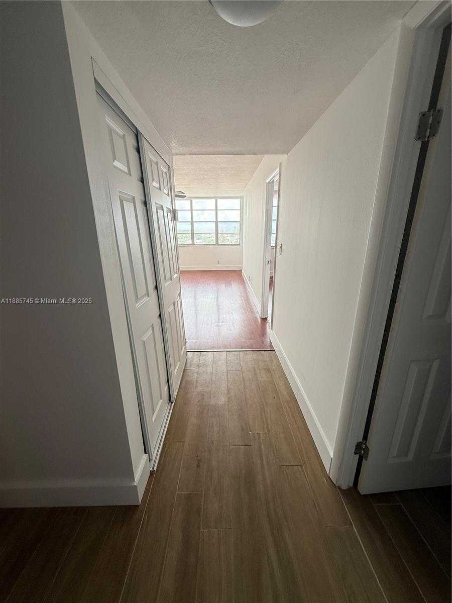 Small Image of 2025 NORTH EAST 164TH ST #712, North Miami Beach Number 15