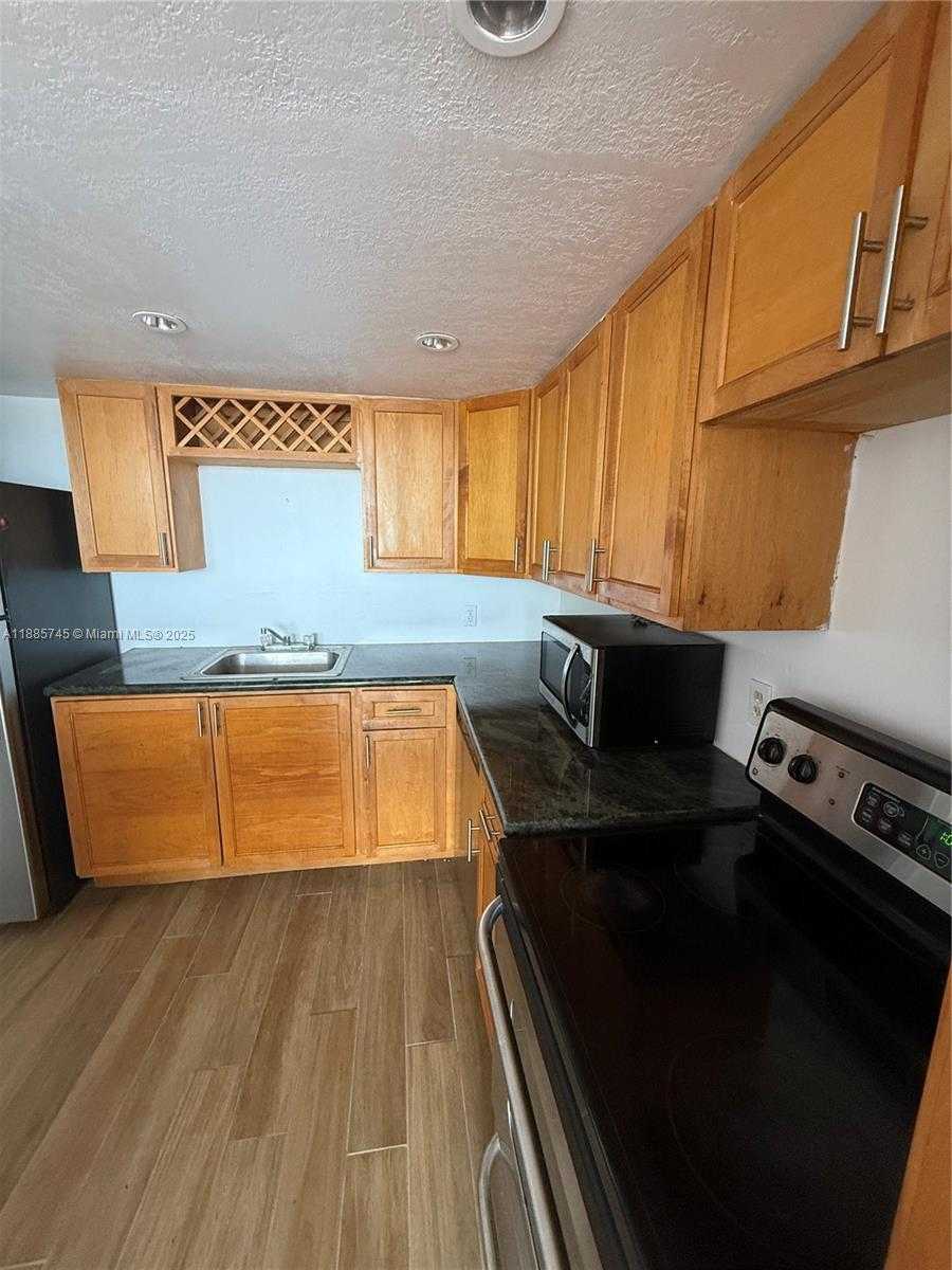Small Image of 2025 NORTH EAST 164TH ST #712, North Miami Beach Number 3