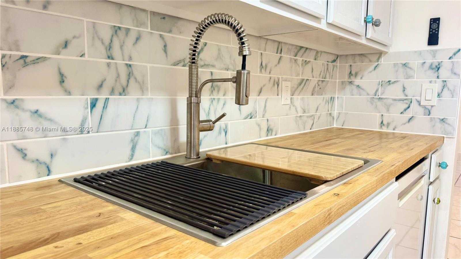 Small Image of 1234 EUCLID AVE #10, Miami Beach Number 13