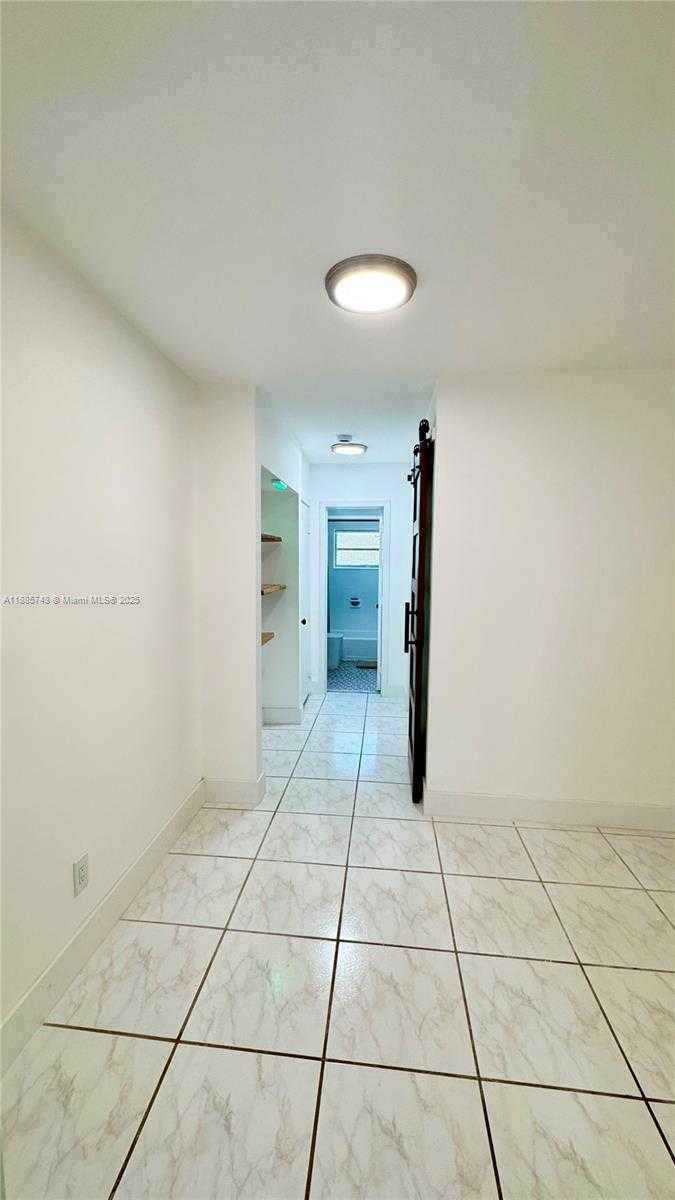 Small Image of 1234 EUCLID AVE #10, Miami Beach Number 17