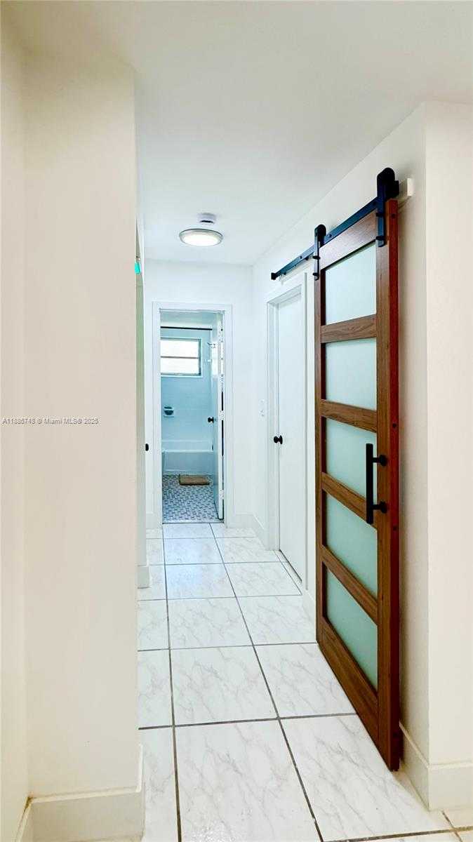 Small Image of 1234 EUCLID AVE #10, Miami Beach Number 20