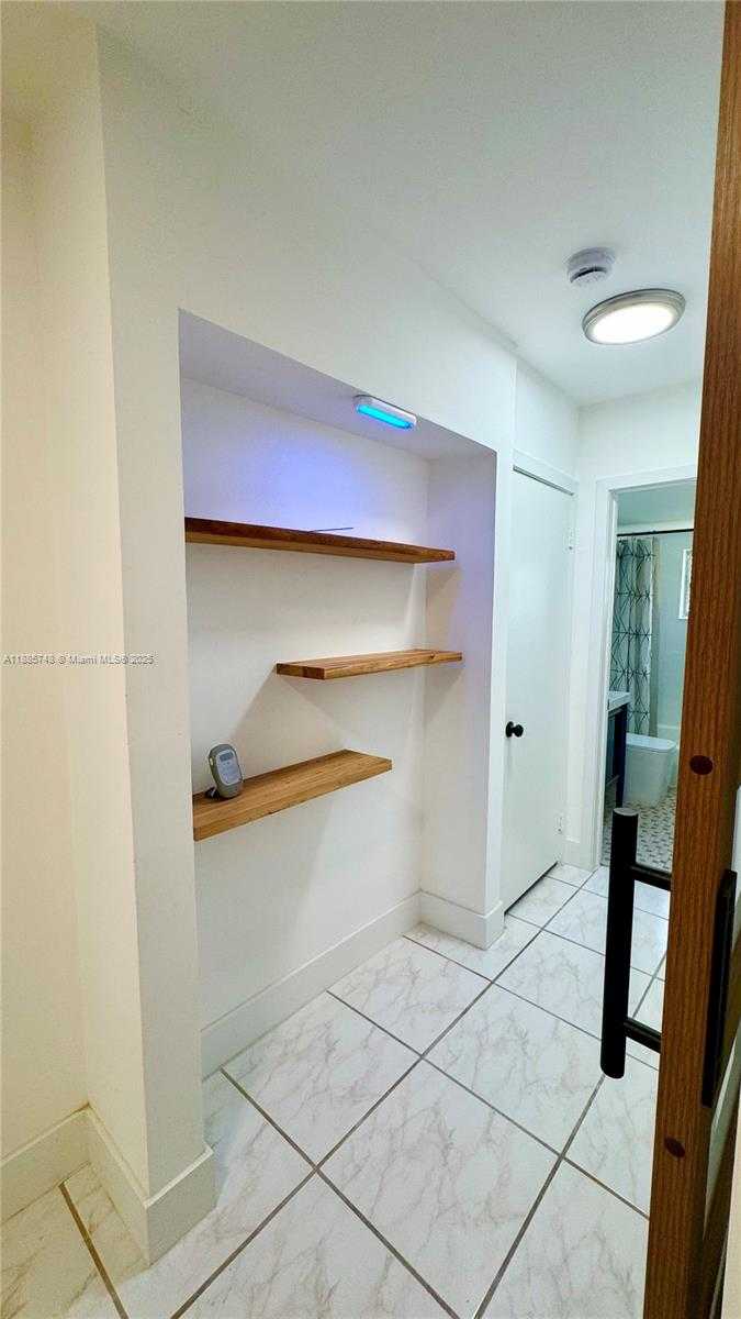 Small Image of 1234 EUCLID AVE #10, Miami Beach Number 21