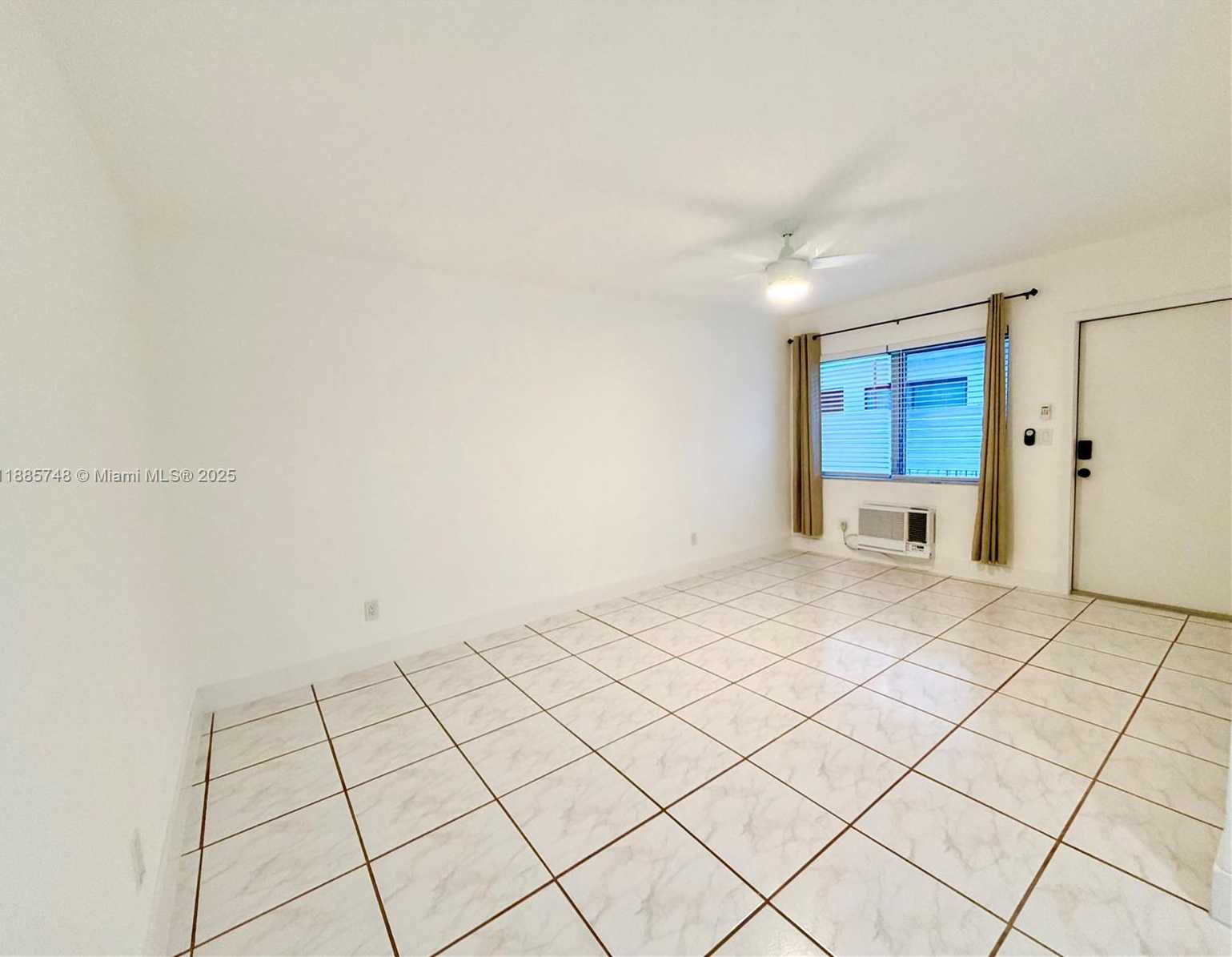 Small Image of 1234 EUCLID AVE #10, Miami Beach Number 3