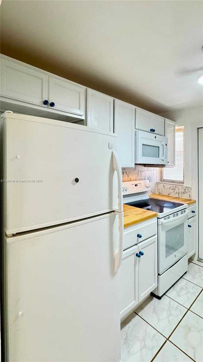 Small Image of 1234 EUCLID AVE #10, Miami Beach Number 9