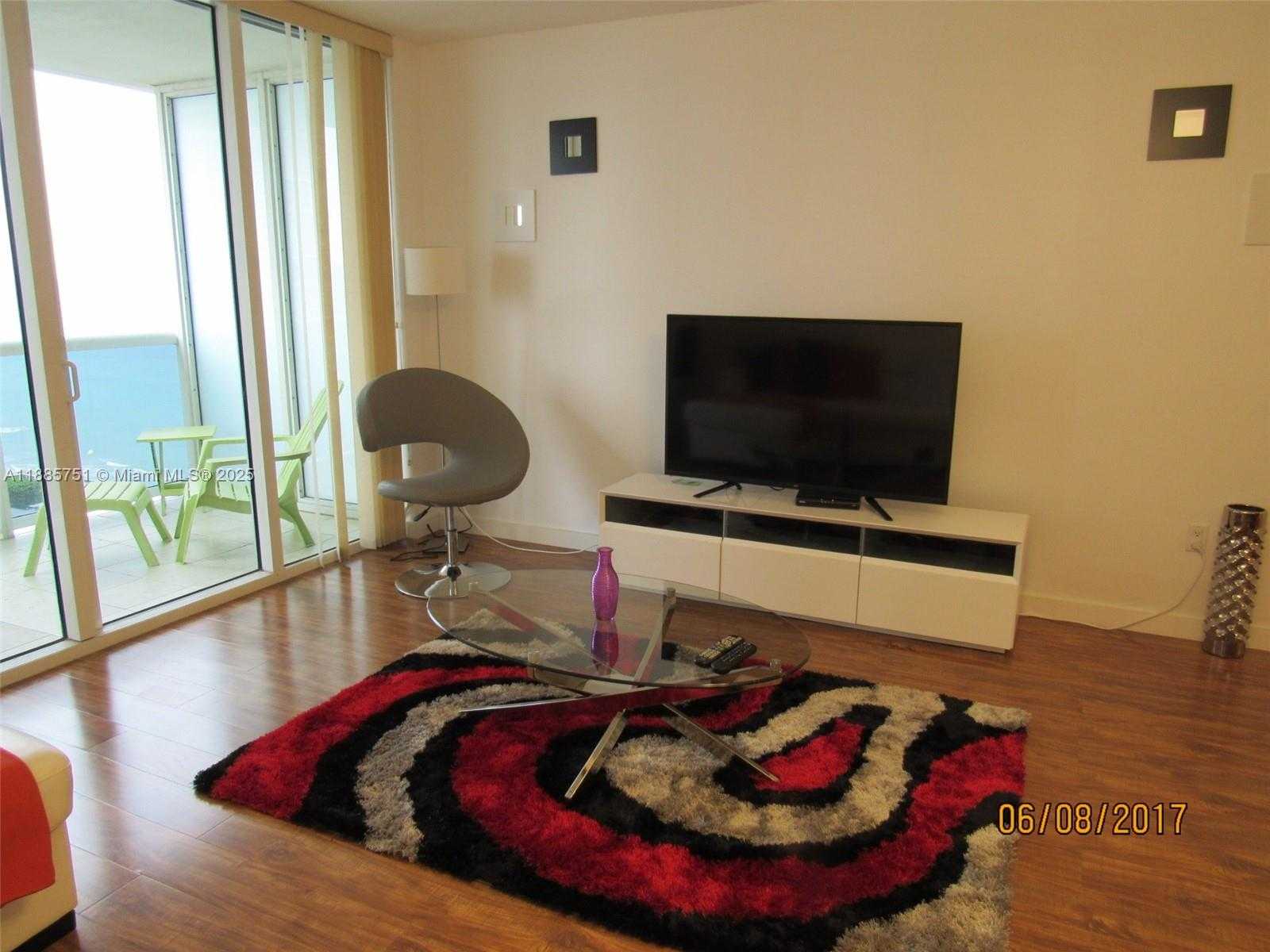 Small Image of 1830 SOUTH OCEAN DR #1509, Hallandale Beach Number 18