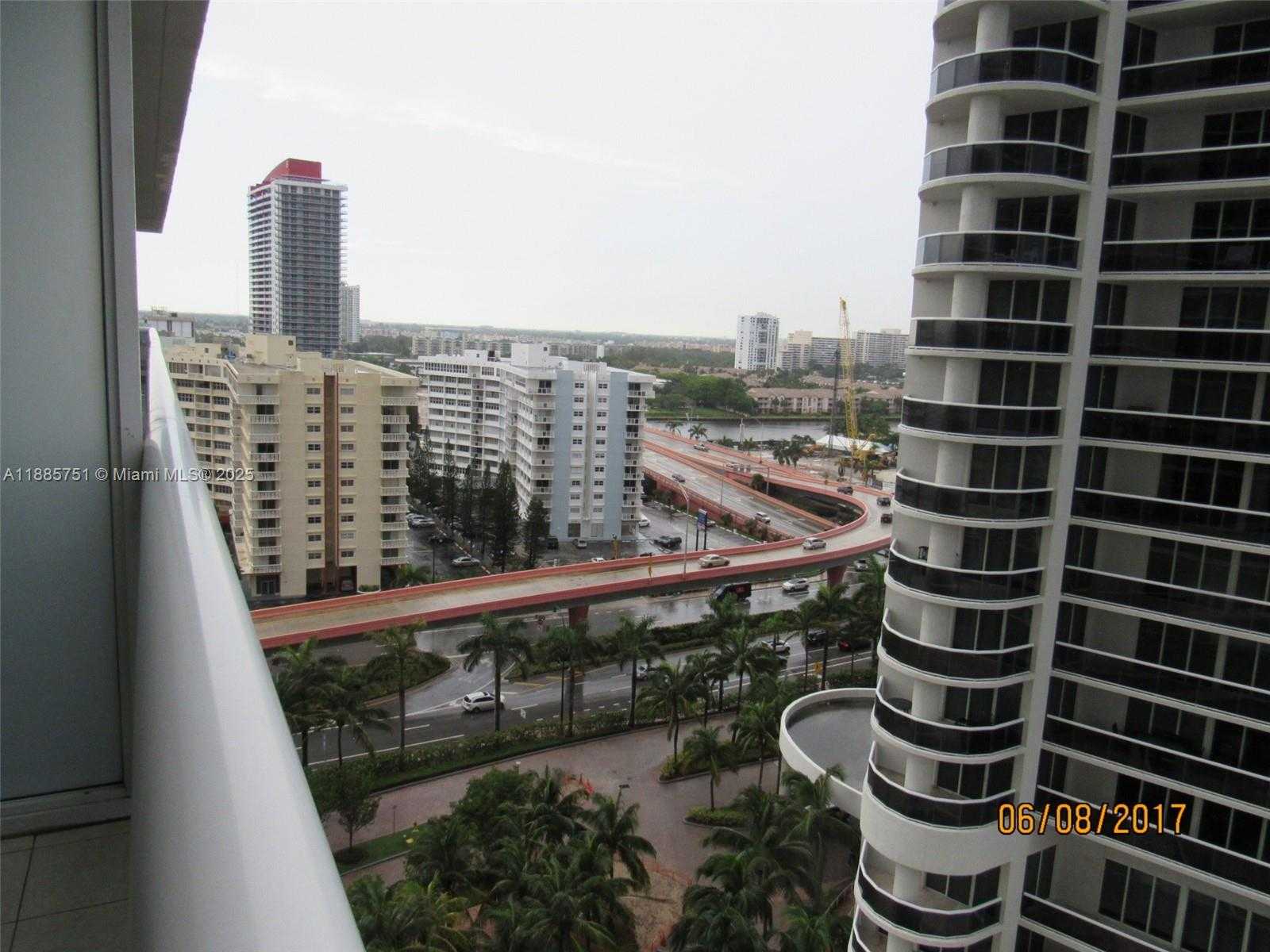 Small Image of 1830 SOUTH OCEAN DR #1509, Hallandale Beach Number 23