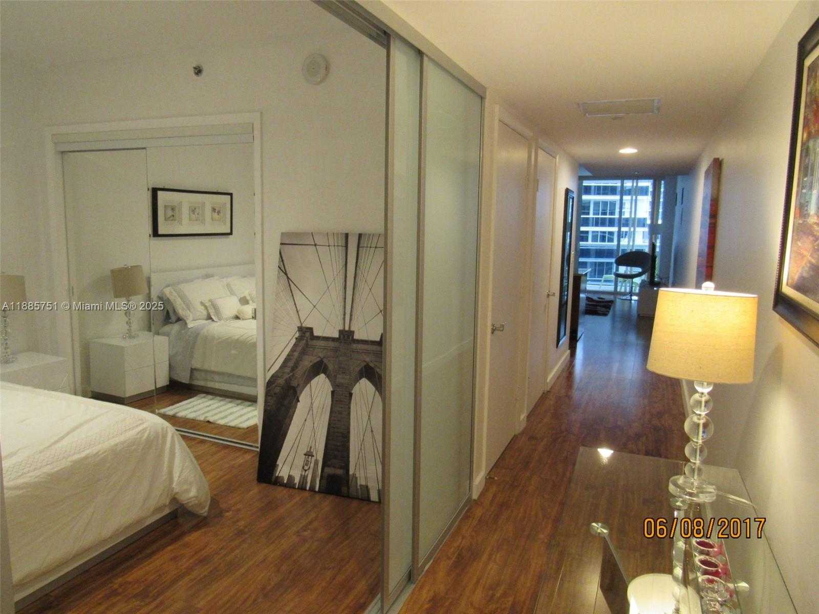 Small Image of 1830 SOUTH OCEAN DR #1509, Hallandale Beach Number 6
