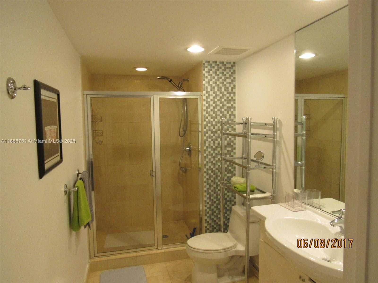 Small Image of 1830 SOUTH OCEAN DR #1509, Hallandale Beach Number 9
