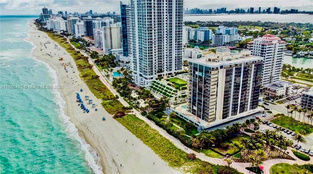Small Image of 6423 COLLINS AVE #207, Miami Beach Number 22