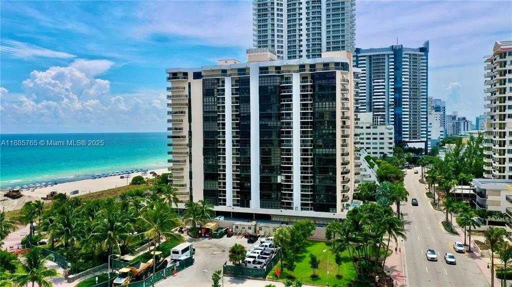 Small Image of 6423 COLLINS AVE #207, Miami Beach Number 31