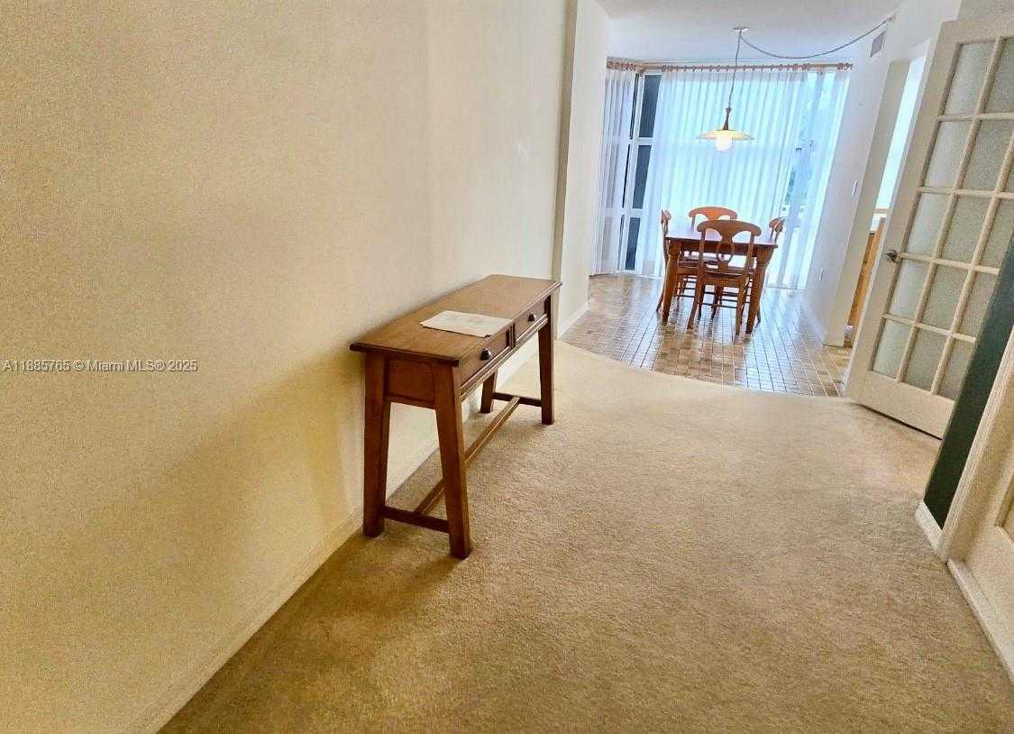 Small Image of 6423 COLLINS AVE #207, Miami Beach Number 43