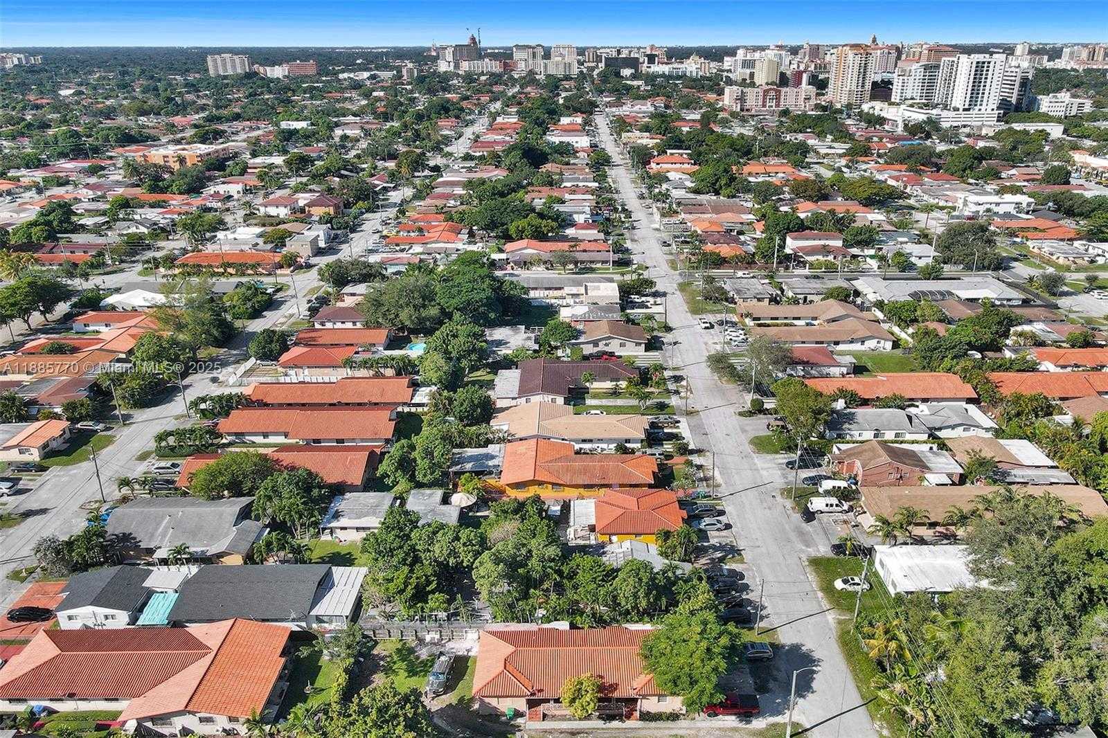 Small Image of 2744 SOUTH WEST 23RD TER #2, Miami Number 9