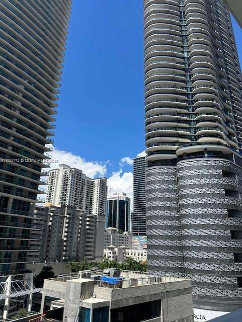 Small Image of 1080 BRICKELL AVE #703, Miami Number 19