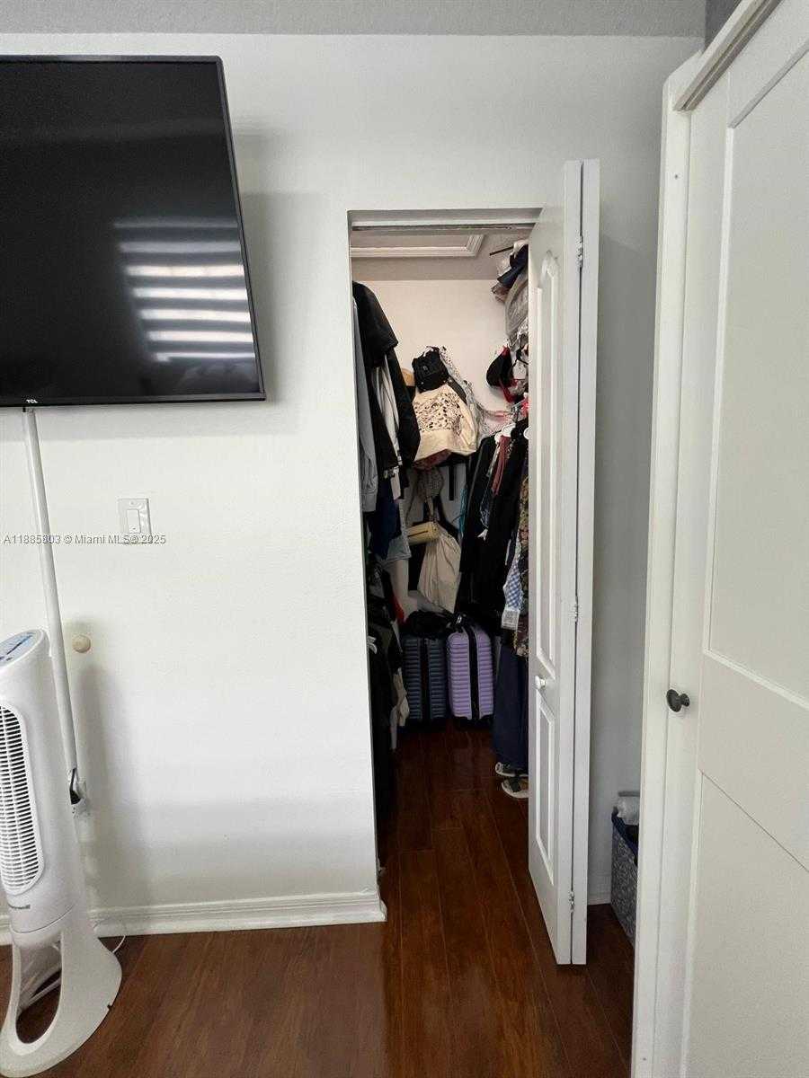 Small Image of 14335 SOUTH WEST 133RD CT #14335, Miami Number 11