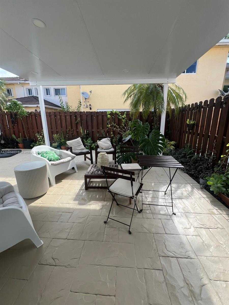 Small Image of 14335 SOUTH WEST 133RD CT #14335, Miami Number 17
