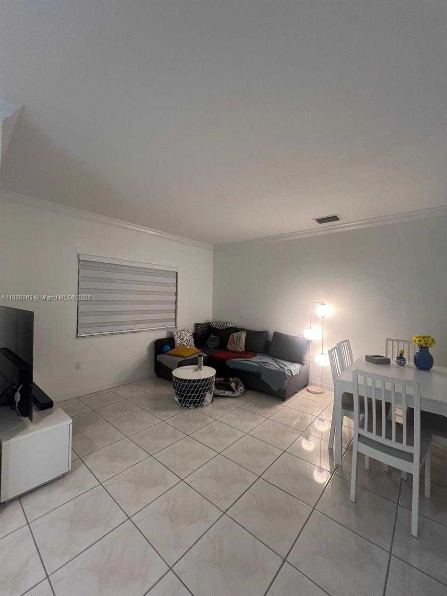 Small Image of 14335 SOUTH WEST 133RD CT #14335, Miami Number 20
