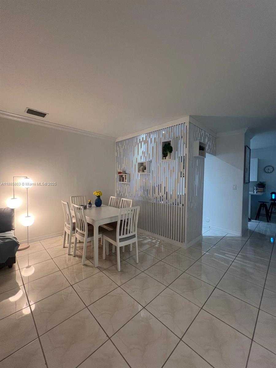 Small Image of 14335 SOUTH WEST 133RD CT #14335, Miami Number 23
