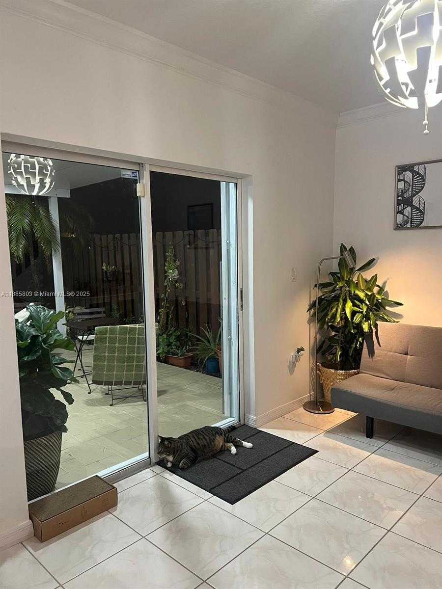 Small Image of 14335 SOUTH WEST 133RD CT #14335, Miami Number 25