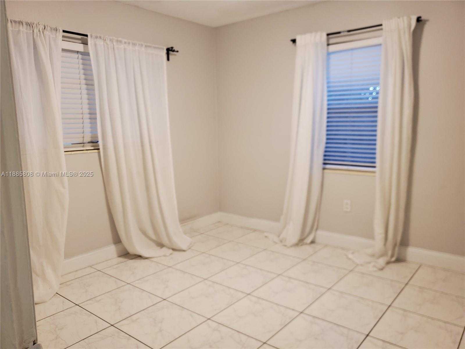 Small Image of 9400 SOUTH WEST 180TH ST, Palmetto Bay Number 16
