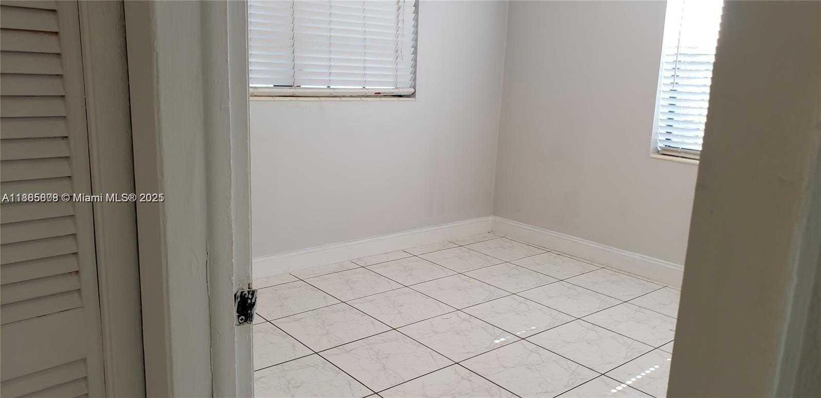 Small Image of 9400 SOUTH WEST 180TH ST, Palmetto Bay Number 17