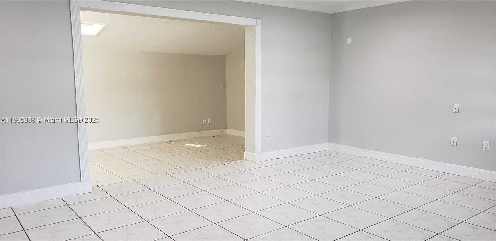 Small Image of 9400 SOUTH WEST 180TH ST, Palmetto Bay Number 18