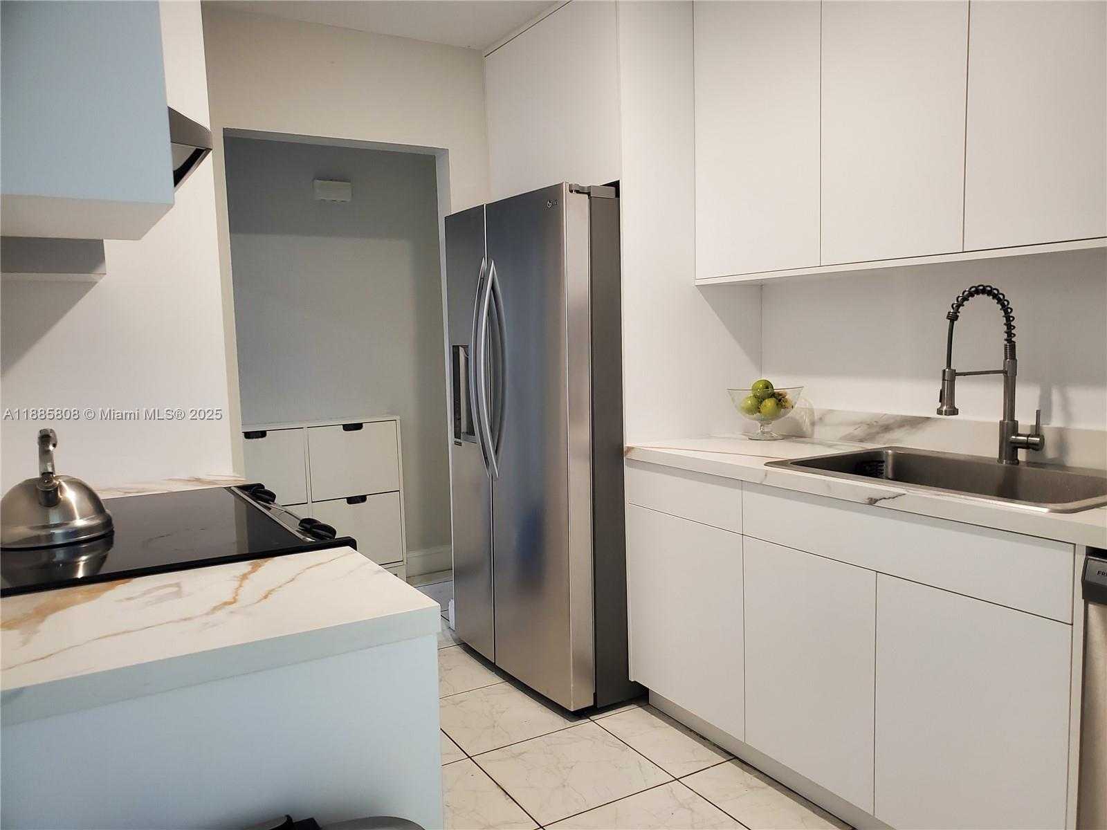 Small Image of 9400 SOUTH WEST 180TH ST, Palmetto Bay Number 33