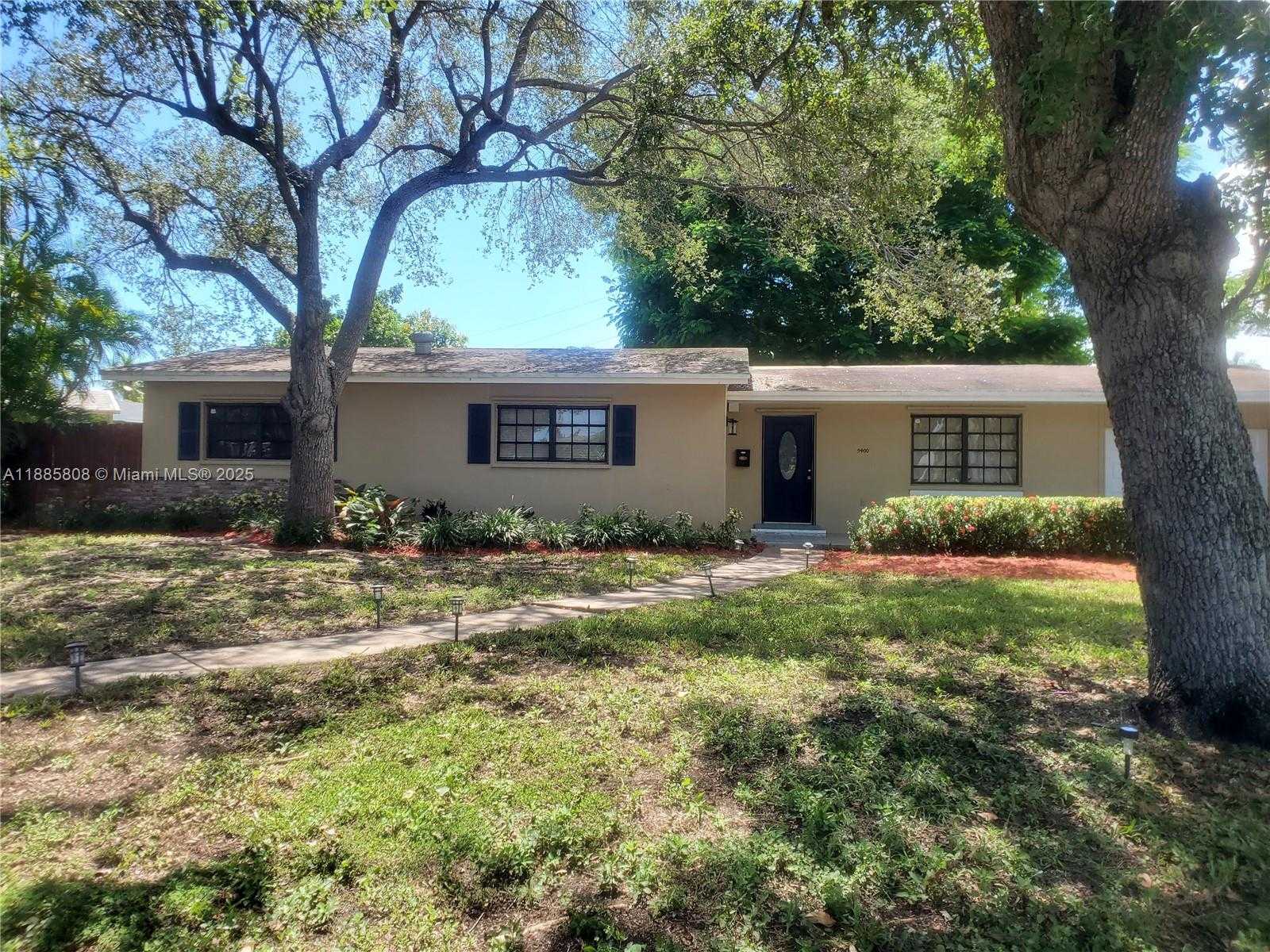 Small Image of 9400 SOUTH WEST 180TH ST, Palmetto Bay Number 46